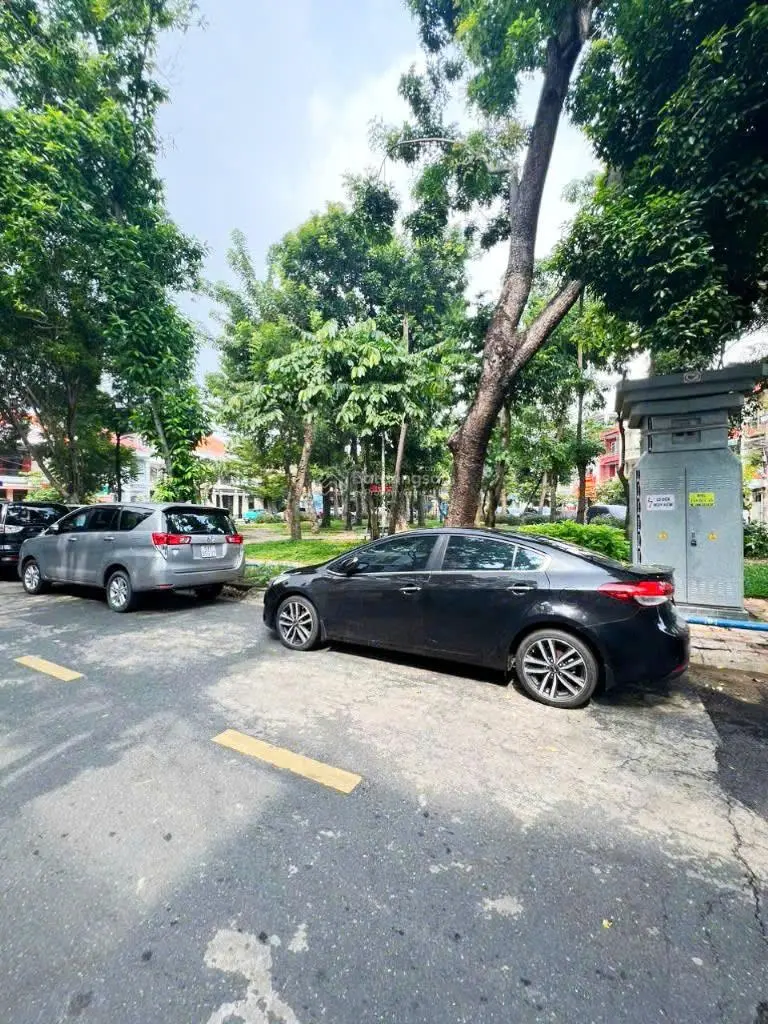 Bán nhà khu Him Lam Linh Chiểu Hoàng Diệu 2, Linh Chiểu gần Metro Ngã Tư Thủ Đức