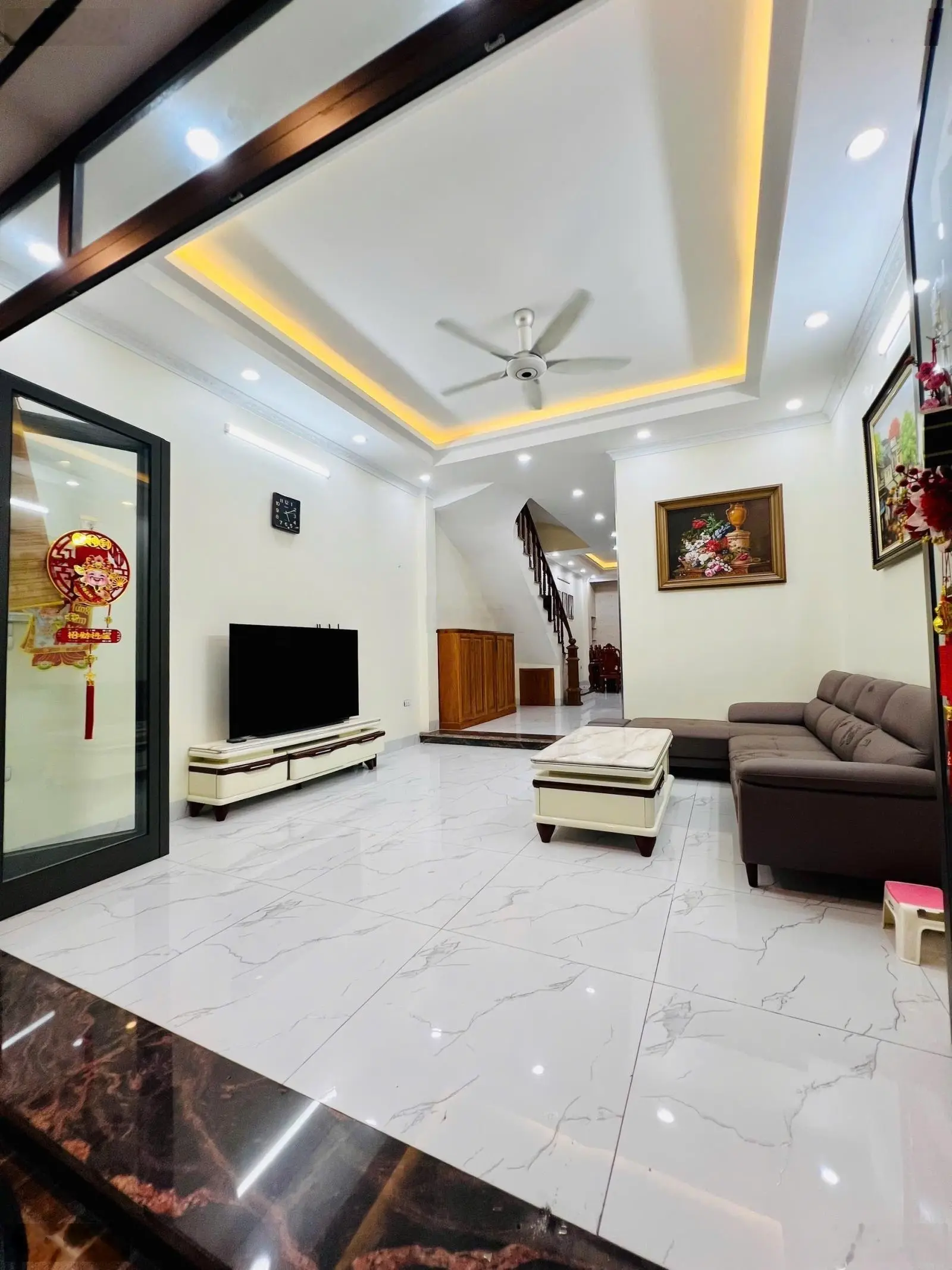 Bán nhà Hoàng Như Tiếp, Long Biên 80m2 x 5 tầng, mặt tiền 4.55m, NHÀ MỚI ĐẸP, THANG MÁY NHẬP NGOẠI!