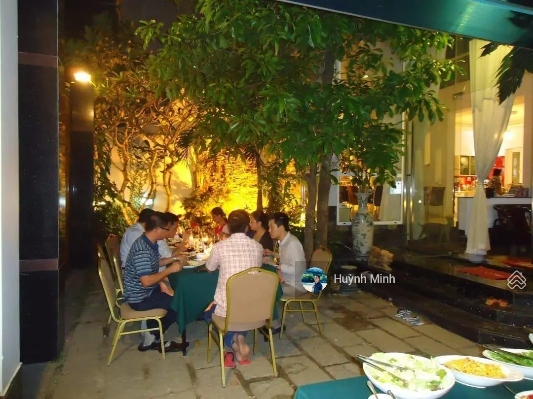 37.9 tỷ Nhà to sân vườn 2 lầu đẳng cấp 15x34m(470m2) đường Trường Chinh, đường thông 8m, vị trí đẹp