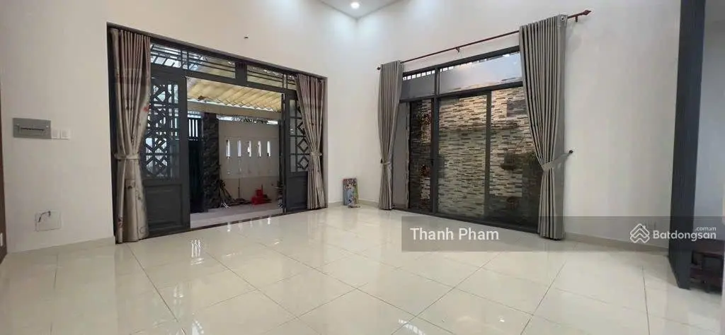Hot! Tú Xương - Hiệp Phú nhà 2 tầng thiết kế hiện đại 135m2 ngang 7m xe hơi đậu cửa - chỉ 6.2 tỷ