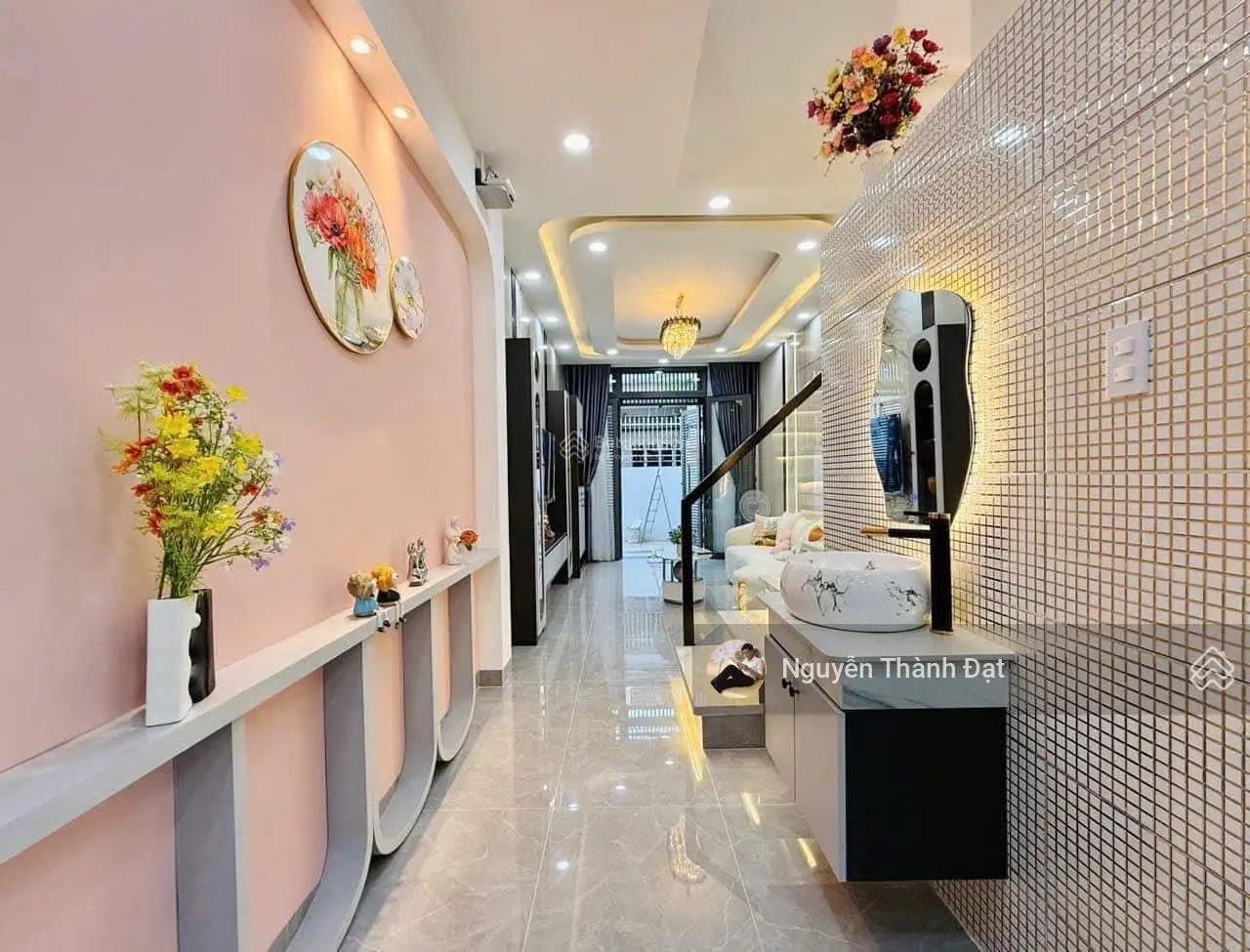 Nhà mặt tiền đường gần chợ Bình Chánh - đang cho thuê 9tr/tháng
