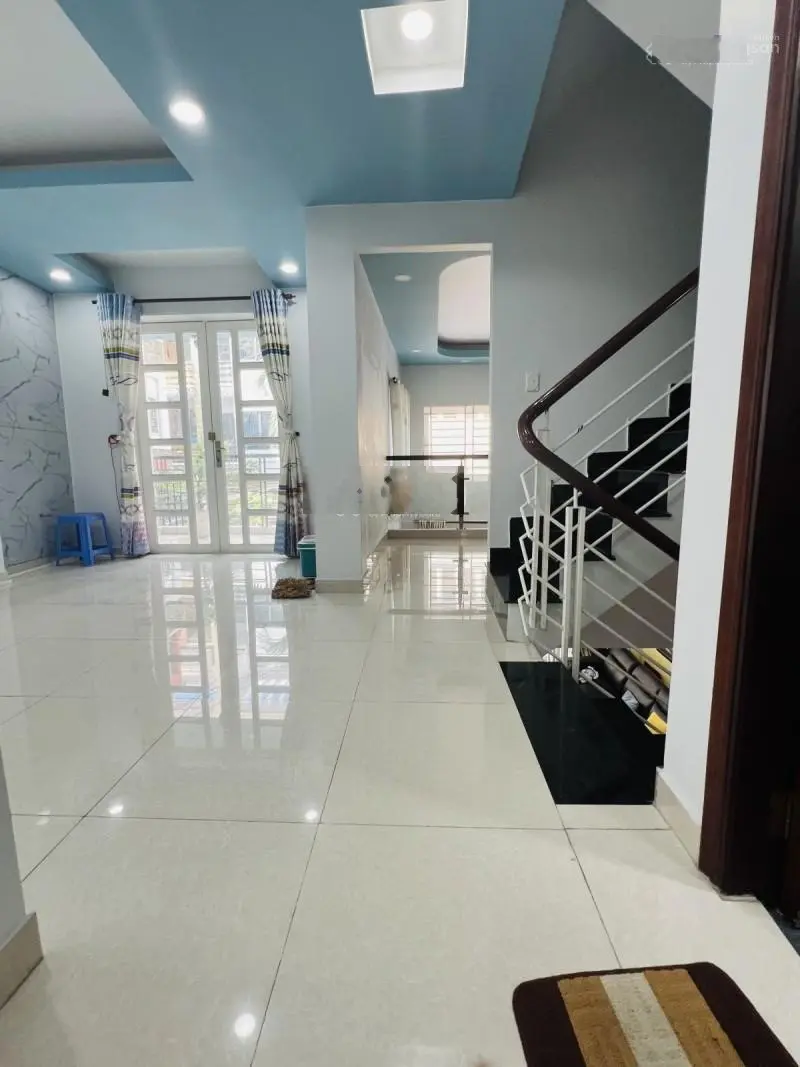 Bán gấp nhà Nguyễn Đình Chính, quận Phú Nhuận - ngang lớn 7 mét - 4 tầng 95m2 (7x15) chỉ 13.8 tỷ