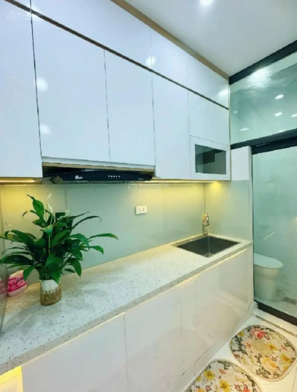 Bán nhà riêng ở Lò Đúc, 6,5 tỷ, 30m2, 4 tầng, 2PN, 3WC, pháp lý đầy đủ, Hà Nội