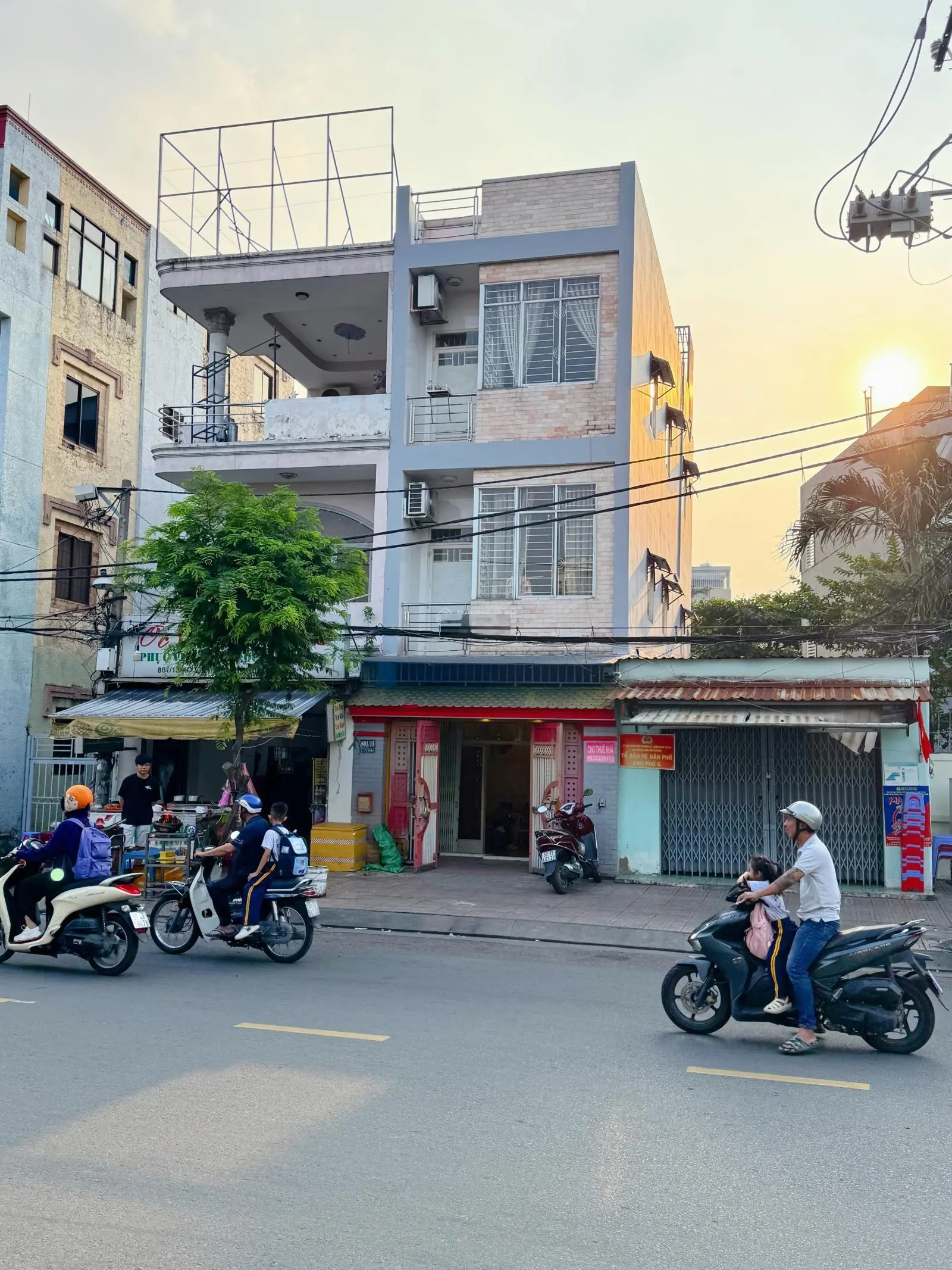 Vip - Bán nhà mặt tiền view sông đường Tầm Vu, Bình Thạnh 4x14m - 3 tầng giá: 13,5 tỷ