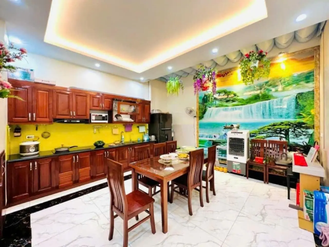 Bán Liền kề phố Liên Cơ, Kinh doanh, vỉa hè lớn 105m2, MT 7m, 33.8 tỷ