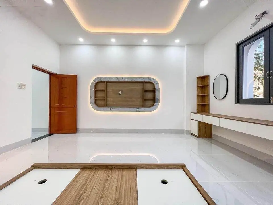 Chính chủ cần bán nhanh trước tết nhà mới xây 100% DT 4x10m dọn vào ở ngay