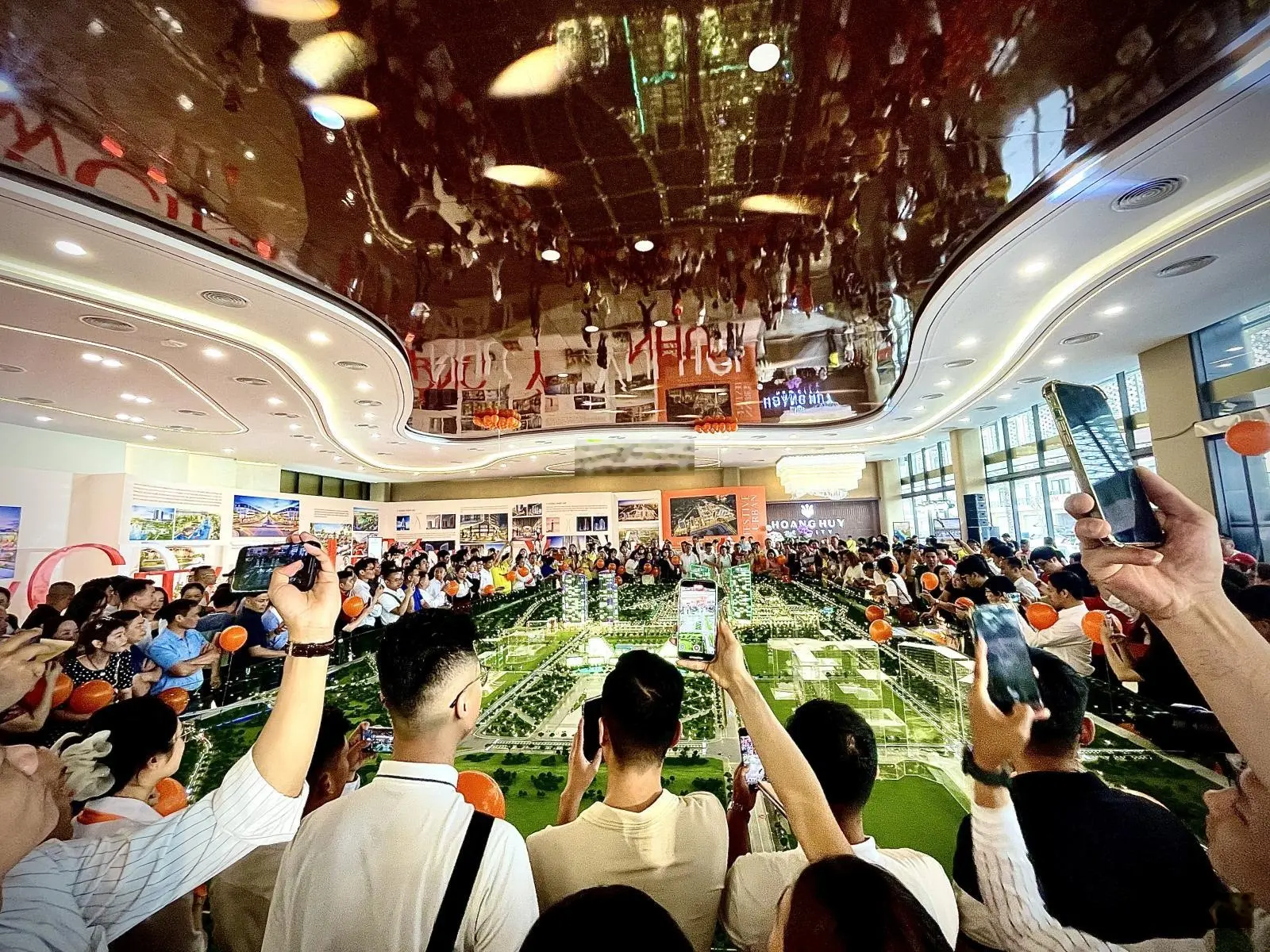 Quỹ 30 căn VIP 77m,83m,90m,96m lô góc Hoàng Huy new city giá CĐT Vốn hơn 3 tỷ xây 5 tầng đường 18m