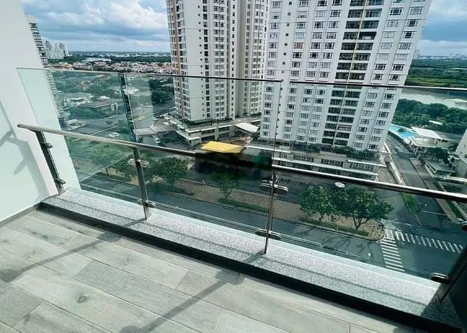 Bán gấp giá rẻ căn hộ Antonia 79m2, căn góc đường Nguyễn Lương Bằng