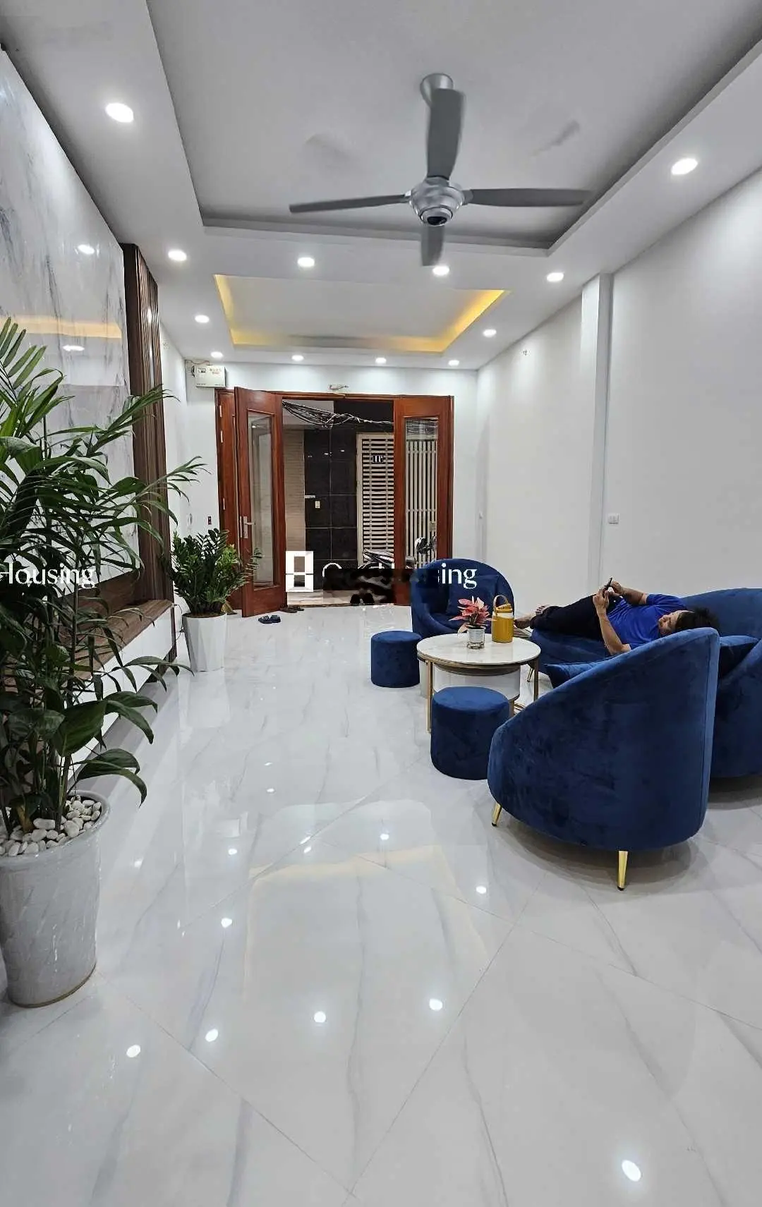 Bán nhà đẹp ngõ phố Xã Đàn quận Đống Đa Hà Nội DT 30m 5 tầng MT 4,3m. Giá 8,38 tỷ vị trí trung tâm