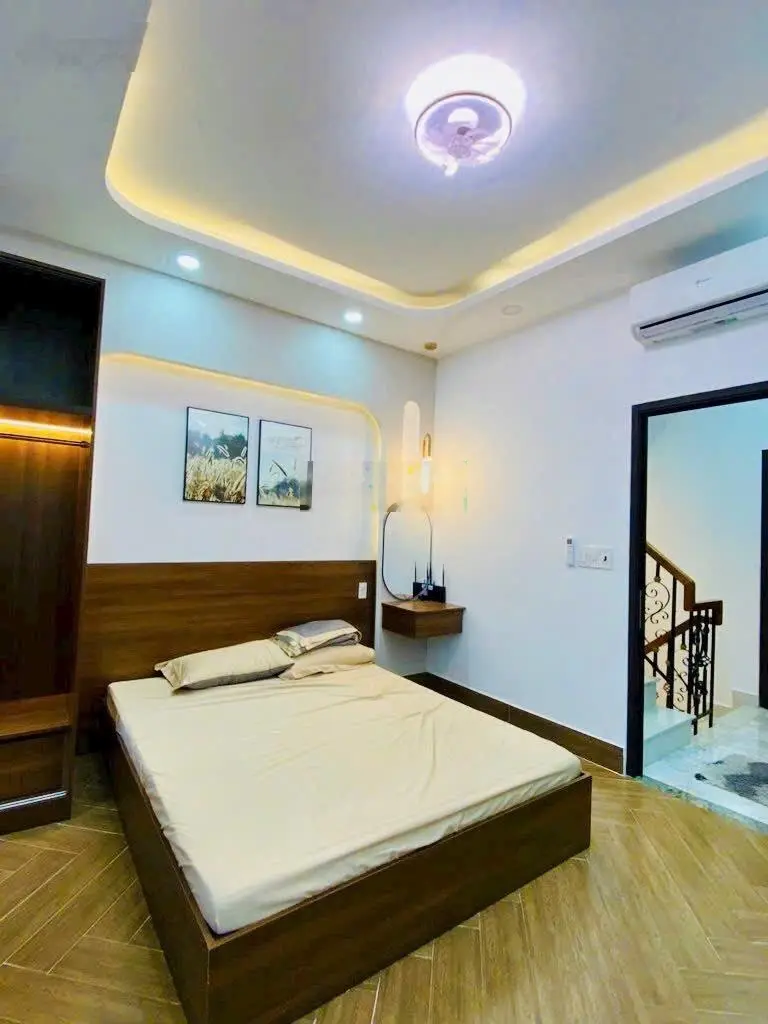 Siêu phẩm nhà bên sông - đường 26 Hiệp Bình Chánh - nhà 3 tầng tặng nội thất DT 70m2 chỉ 7.5 tỷ