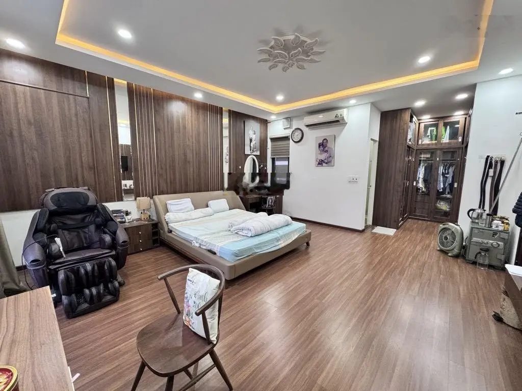 Bán căn biệt thự siêu hiếm - diện tích khủng, ngang 12m - mặt tiền Phan Châu Trinh