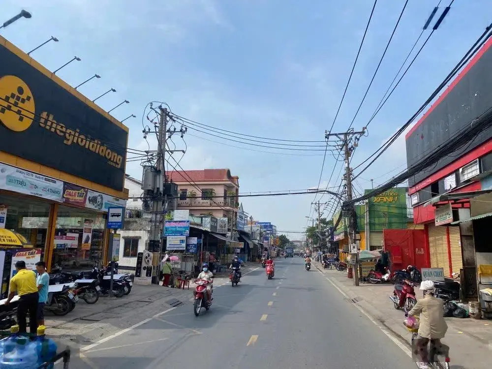 Mặt tiền Nguyễn Duy Trinh, DT 100m2 kết cấu 2 tầng, dòng tiền, giá 9,x tỷ