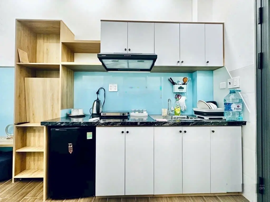 Mua ngay nhà Lý Chính Thắng, Quận 3, 50 m2, có HĐ thuê, SHR
