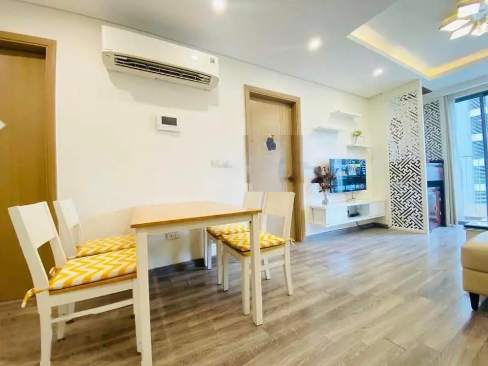 Chính chủ tôi bán gấp căn 2 ngủ Booyoung, Hà Đông, diện tích 75m2 giá 4.3 tỷ, sẵn sổ full nội thất