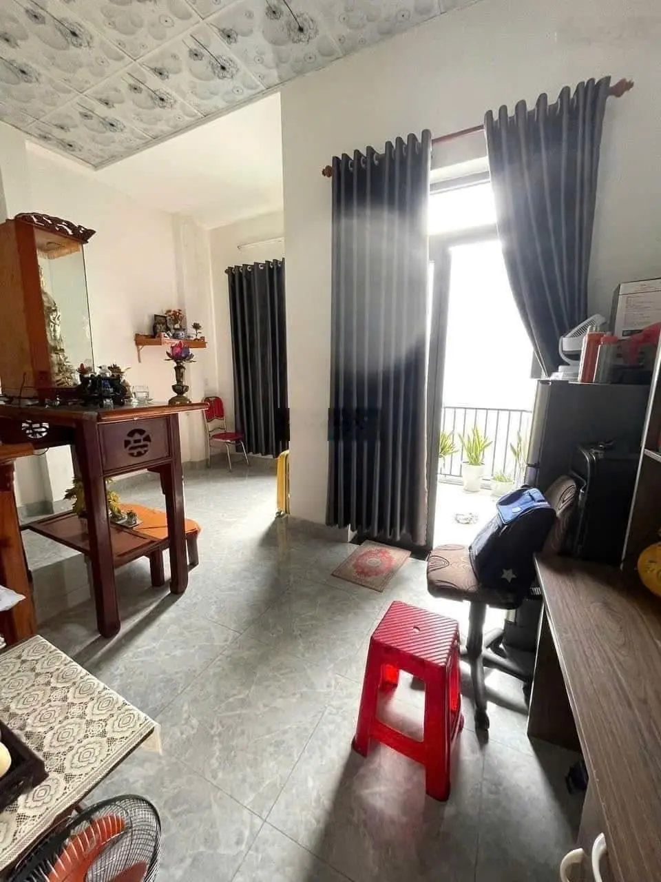 Bán nhà cho thuê DT 75m2 SHR nằm ngay đường Trịnh Như Khuê nằm sát chợ Bình Chánh KDC đông đúc