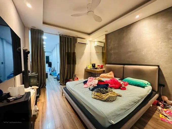Cần bán gấp nhà riêng cực rẻ 5 tầng tại Cầu Giấy giá chỉ 3 tỷ