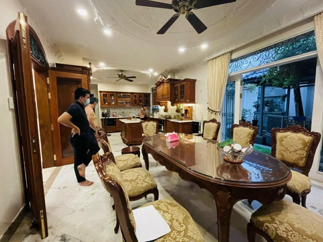 Bán nhà mặt tiền vị trí đẹp Bùi Đình Túy, p.12, Q.BT, DTCN: 90m2, hậu 5m, 2L, giá:16.9 tỷ ~190tr/m2