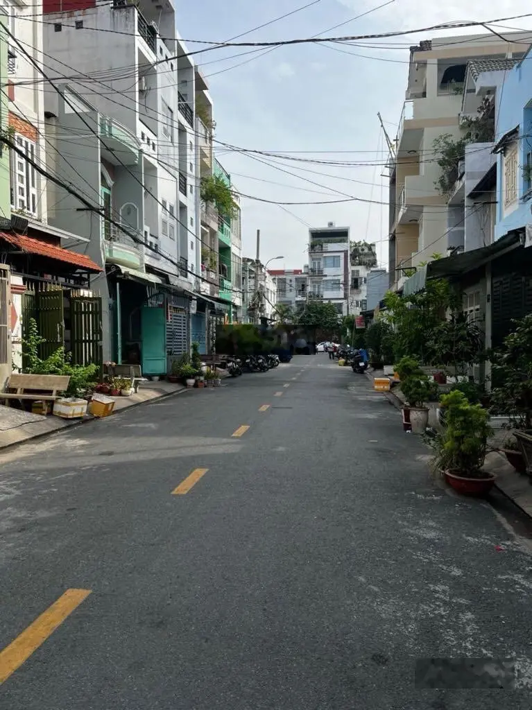 Mặt tiền kinh doanh đường 10m. Nhỉnh 3 tỷ, sát chợ Tân Hương