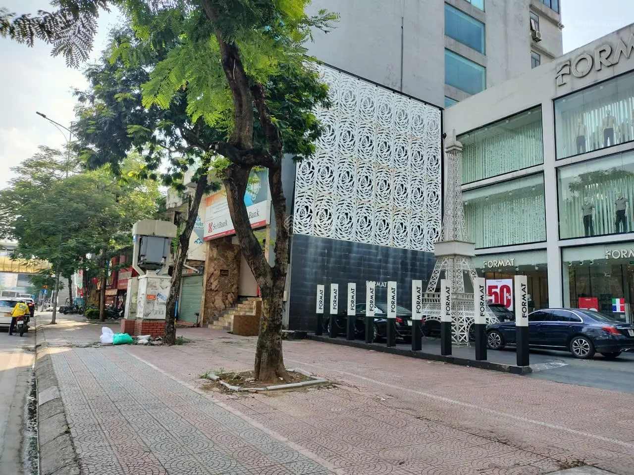 Víp! Nhà mặt phố Ngô Gia Tự, vị trí đẹp kd đỉnh, 330m2, MT 14 m, xây tòa nhà tuyệt đẹp, gía 84 tỷ
