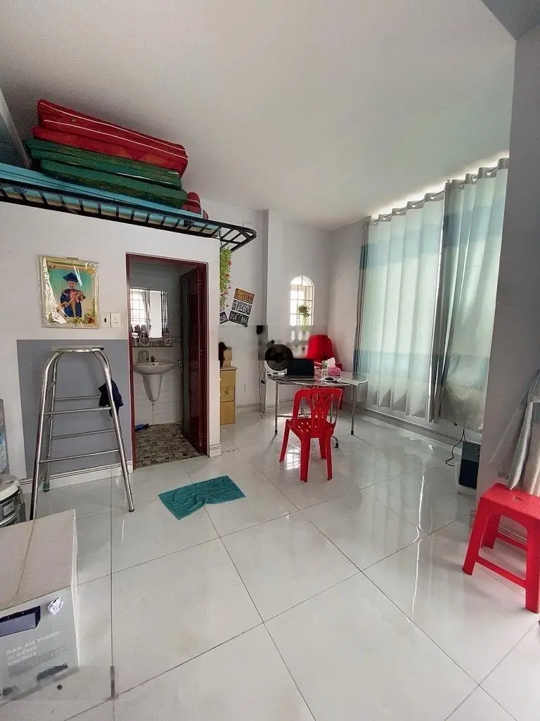 Nhà 4 tầng mặt tiền Lê Văn Chí - 151M2 NGANG KHỦNG 7.6M - Thu nhập hơn 50tr/ tháng.