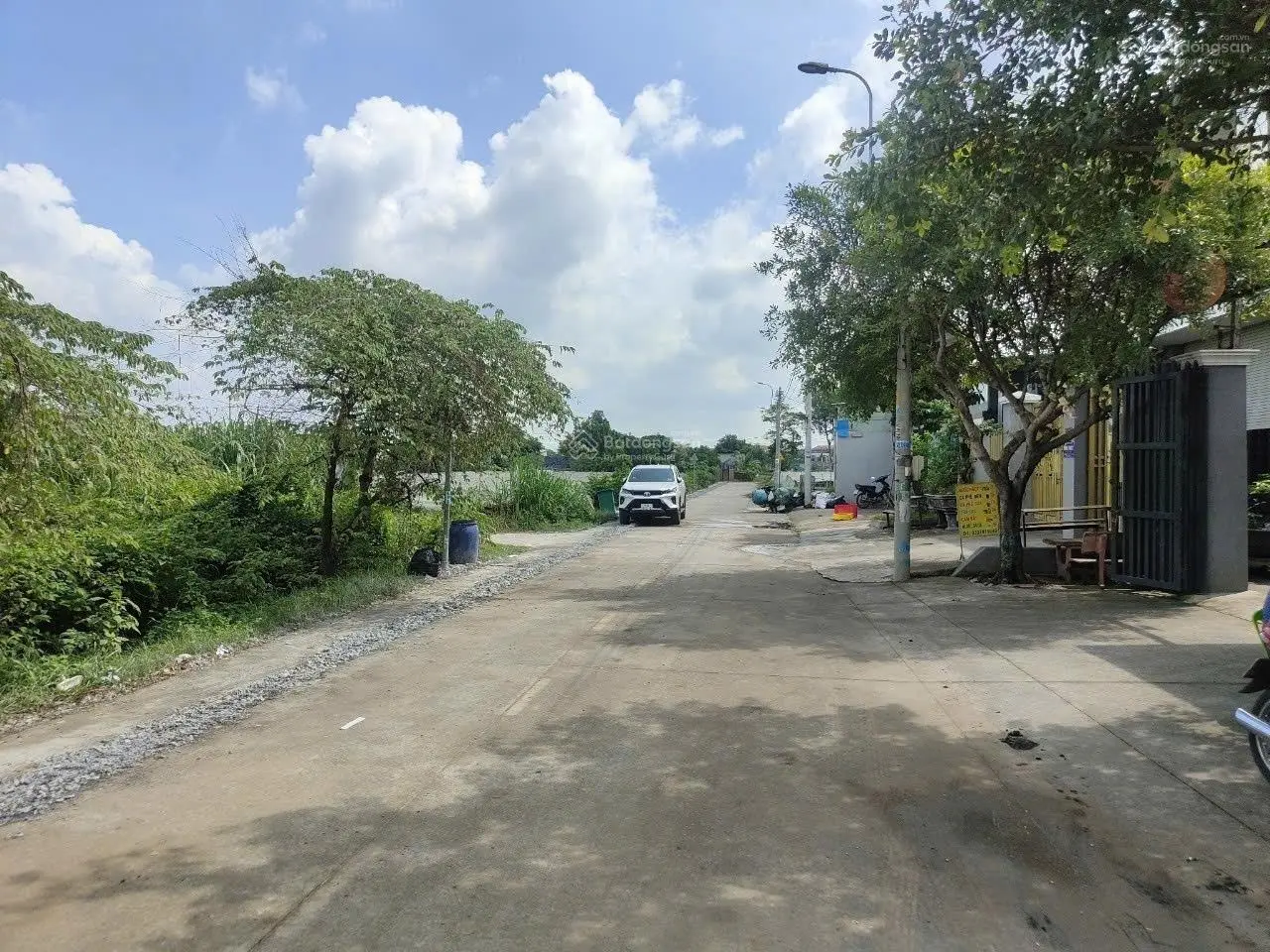 Bán đất THỔ CƯ giá 6,9 tỷ VND DT : 16 X 25m MT Đường Xuân Thới Sơn 15, Hóc Môn