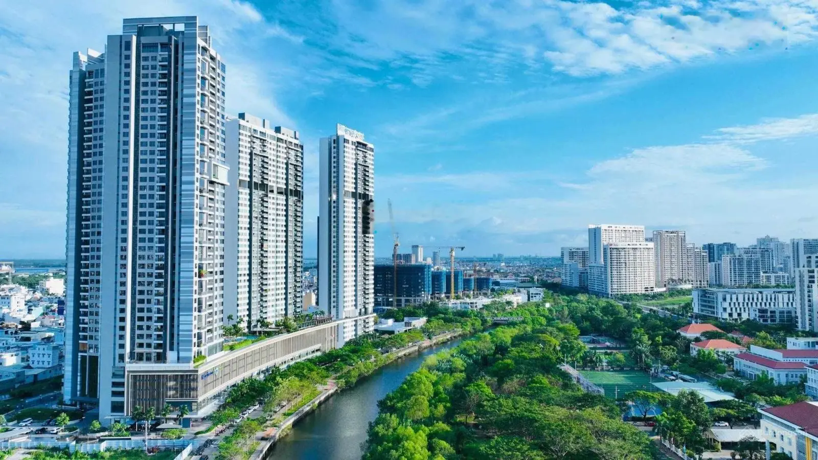 Cần bán căn 2 phòng ngủ tầng cao đẹp nhất dự án tháp T9 giá chỉ 6 tỷ 4 bao thuế phí và lãi tri ân