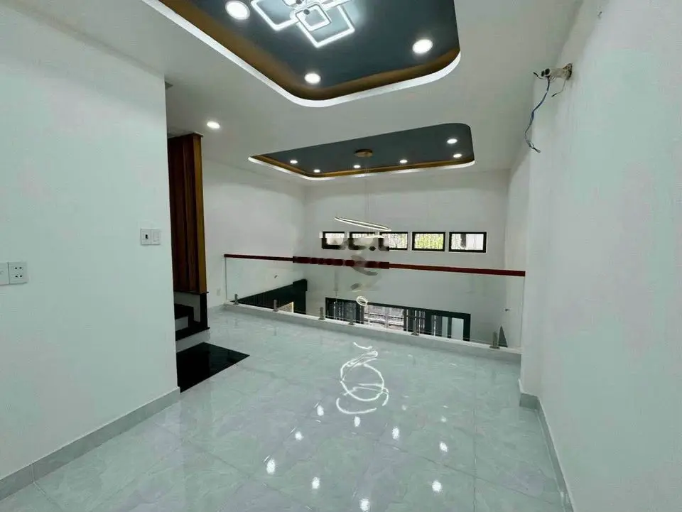 Lửng 2L ST, HXH, SHR, 2 tỷ 480 còn thương lượng !!!