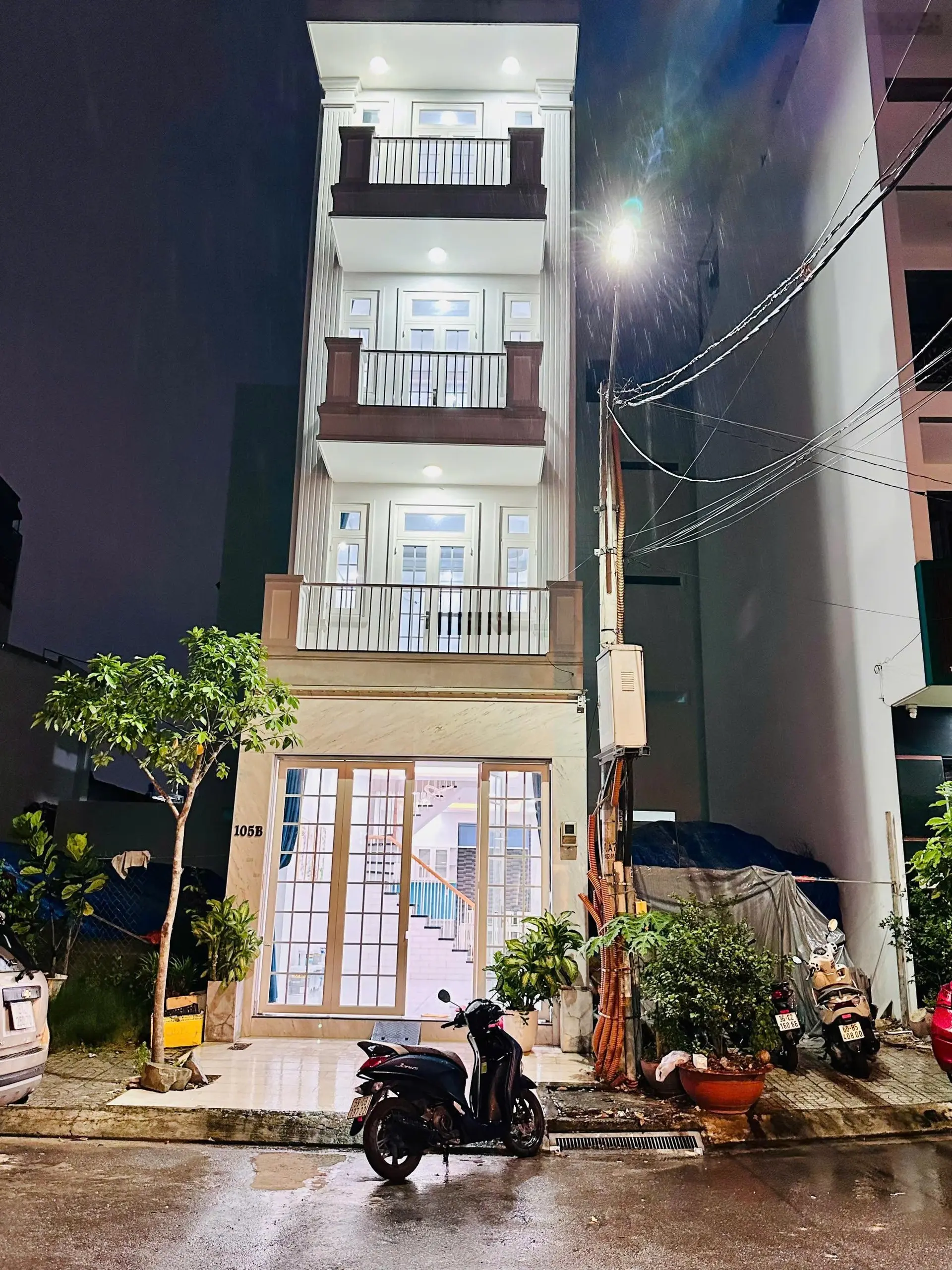 Bán nhà mặt tiền Bác Ái, 59.5m2 đúc 5 tấm, tiện kinh doanh, Q. Tân Phú