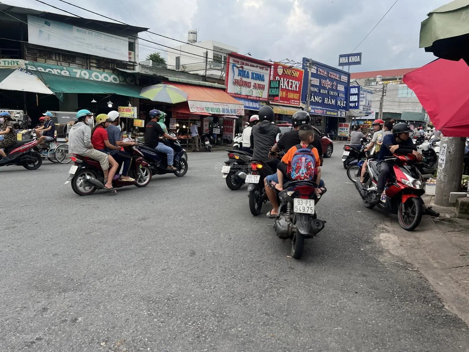 Bán cặp trọ đường D2 KDC Thuận Giao