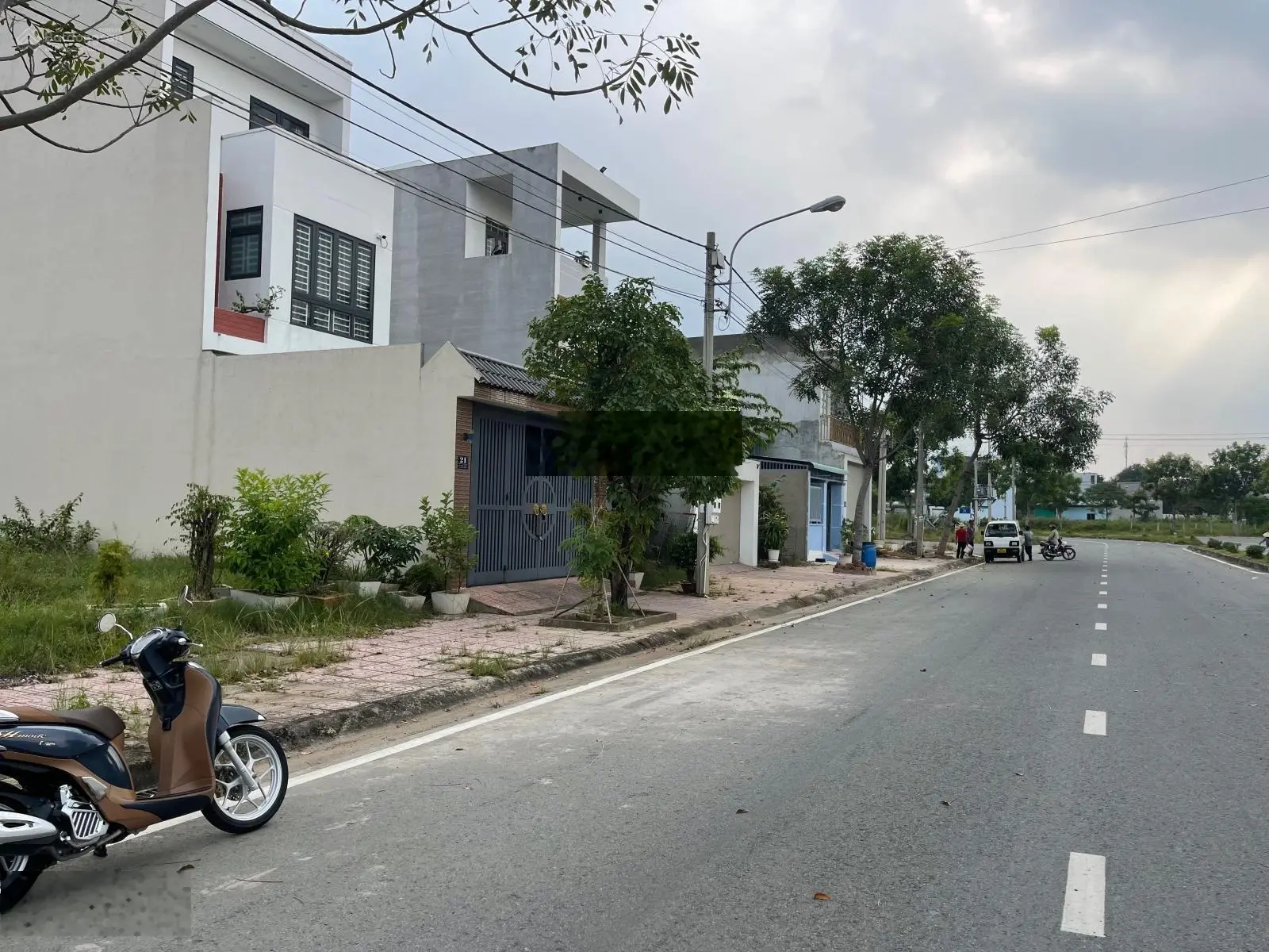 Cần bán gấp 3 lô đất đẹp 150m2 trục chính D4, D6 KDC Châu Thới, Bình An, TP Dĩ An