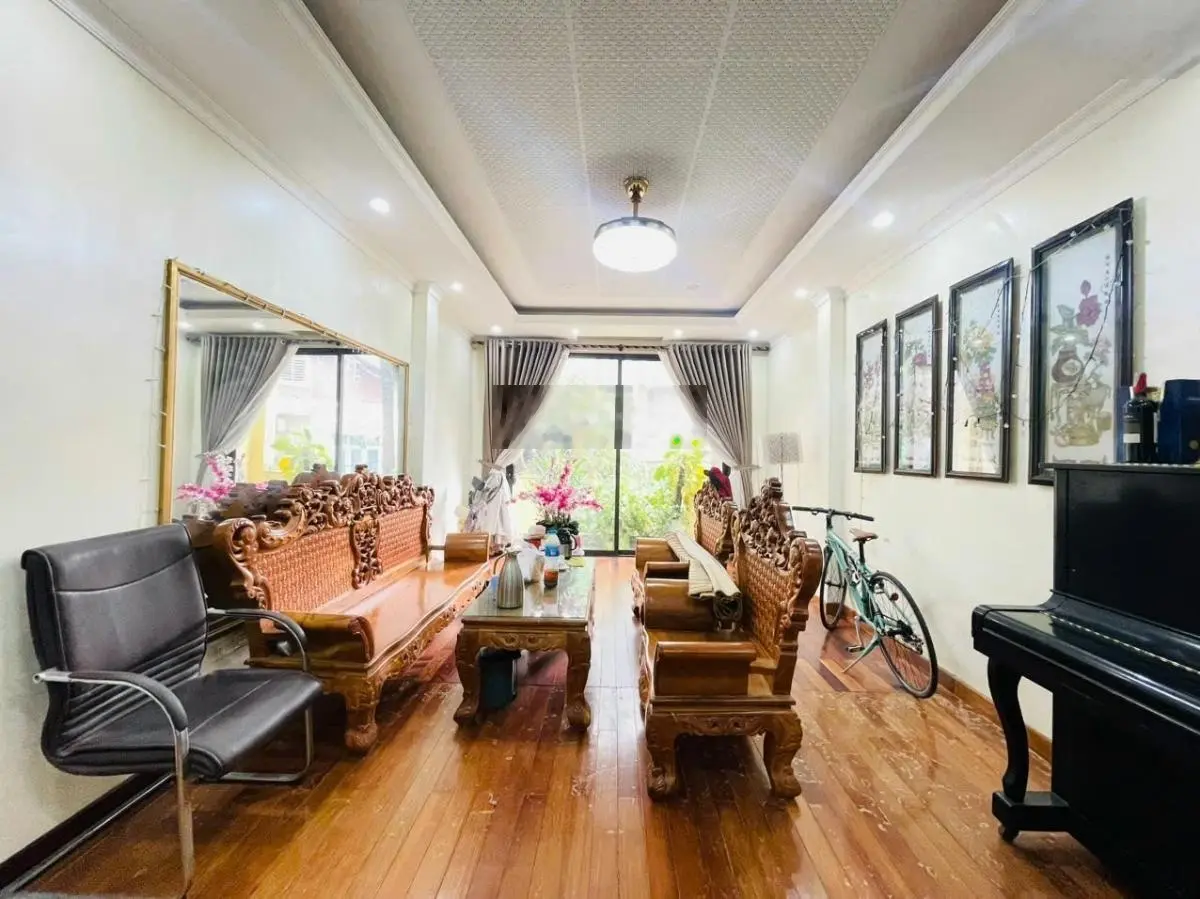 Nguyễn thị định- 72m2 - 36.5 tỷ - nhà 2 mặt tiền - vỉa hè đường ô tô tránh trước sau - 0982729691
