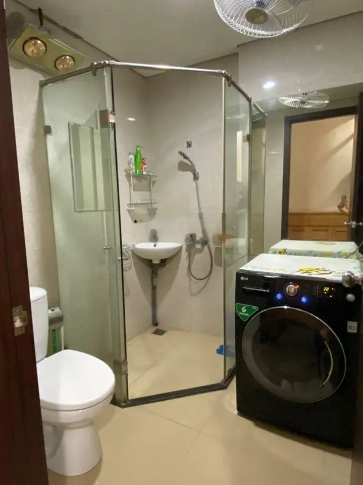 Bán căn 3 ngủ tầng trung tại Times City giá chỉ 5,8 tỷ đủ đồ, nhà đã sửa đẹp. LH: 0978 468 ***