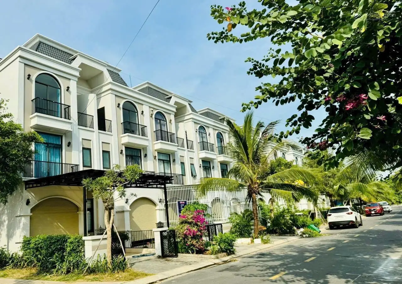 Bán căn 100m2 tuyệt đẹp thuộc dự án La Villa Green City, tặng 5 chỉ vàng, chính sách CK cực hấp dẫn