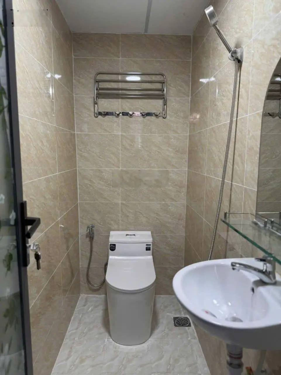 Bán nhà quận Tân Bình - P. 10 căn góc nở hậu đường Trần Văn Quang 4.5 tỷ TL