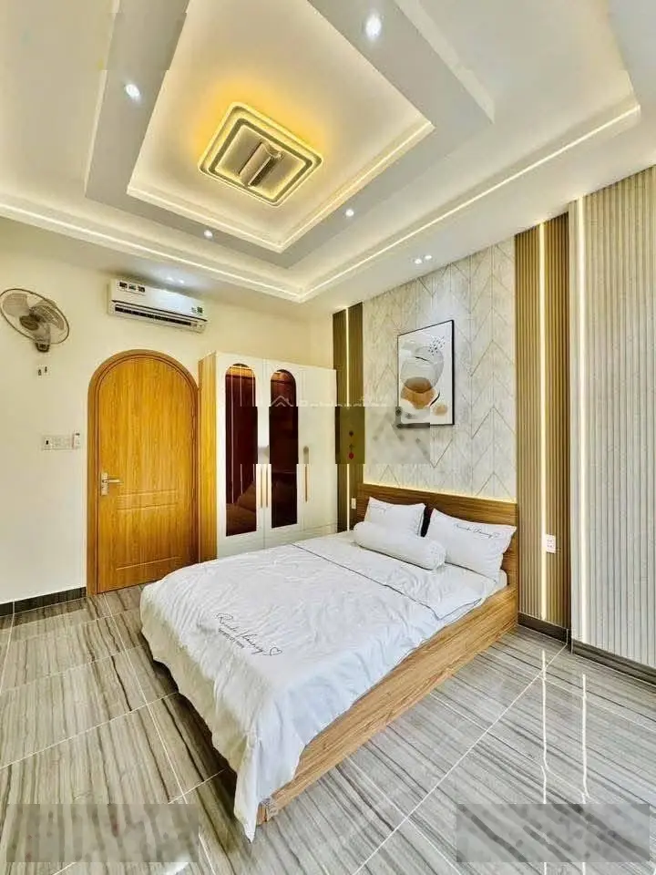 Bán nhà gần nhà VinCom Phan Văn Trị tại đường Phạm Huy Thông, P1, Gò Vấp| Giá 2 tỷ 430| DT 44m2