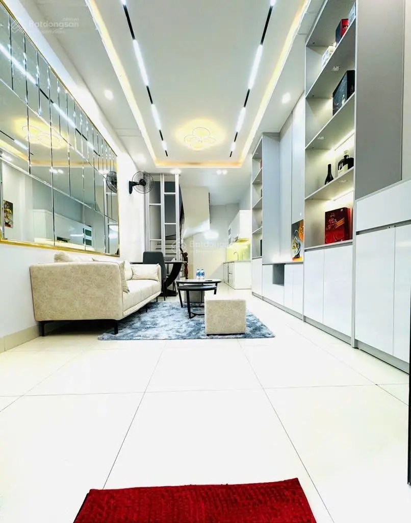 Phố Minh Khai : 38m2 x 5 Tầng ( 3 PN )- Full nội thất Mặt tiền sáng | 5,45 Tỷ