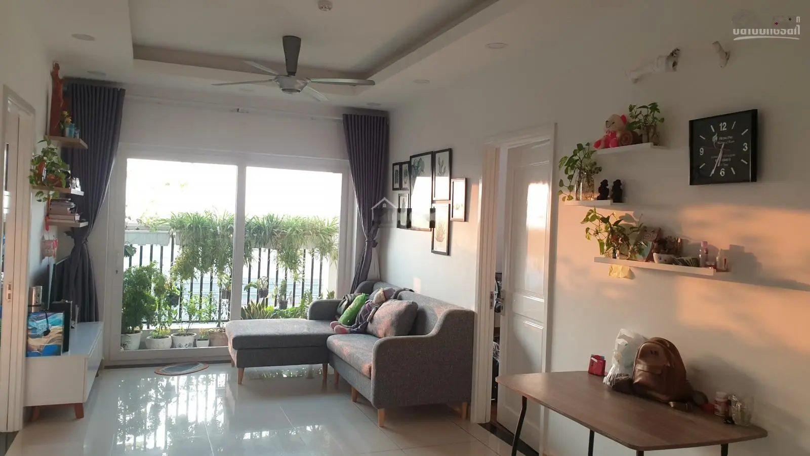 Bán căn hộ 9 View, Phước Long B: 87m2 3PN - 2,7 tỷ 58m2; 2PN, 2WC; 1,8tỷ LH: 0903 333 *** Mr Viên