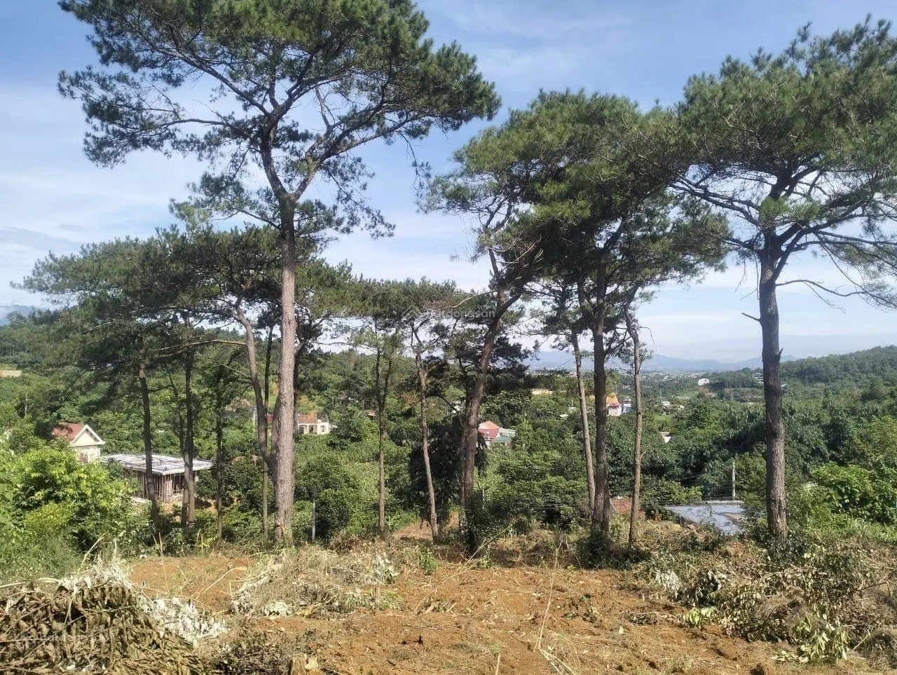 Bán mảnh đất view đẹp nhất Ba Vì, 7200m2 có 400m2 đất ở, chỉ 13 tỷ, đất tuyệt đẹp để nghỉ dưỡng