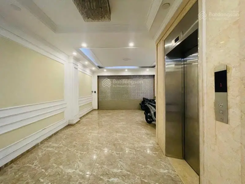 Bán nhà mặt phố Cầu Giấy quận, 52m2, 7 tầng thang máy, mt 5.5m, chỉ 23.9 tỷ