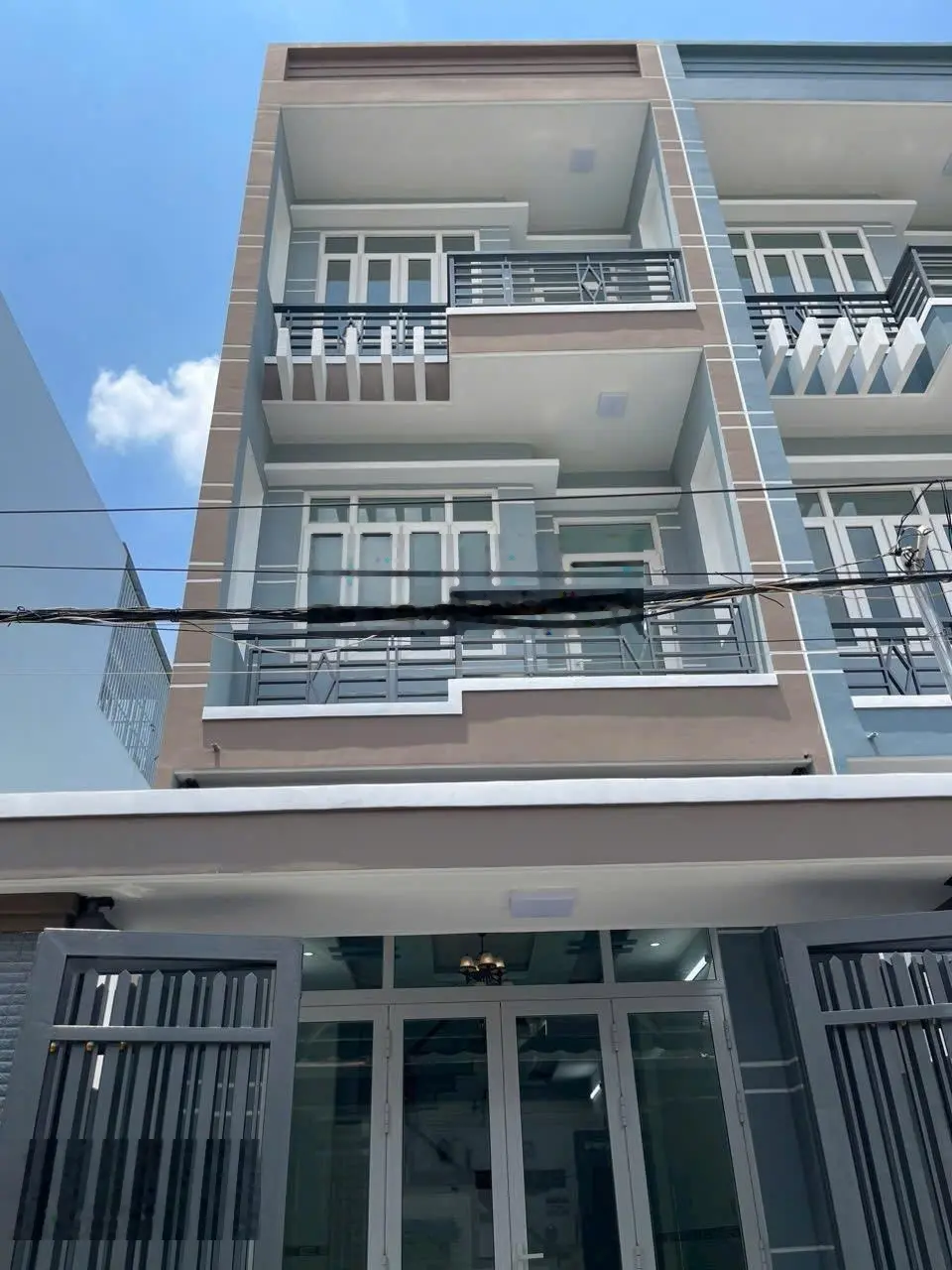 Bán nhà 1 trệt 2 lầu hẻm xe hơi Đường Bưng Ông Thoàn ngay chợ Tăng Nhơn Phú B gần Khu Công Nghệ Cao