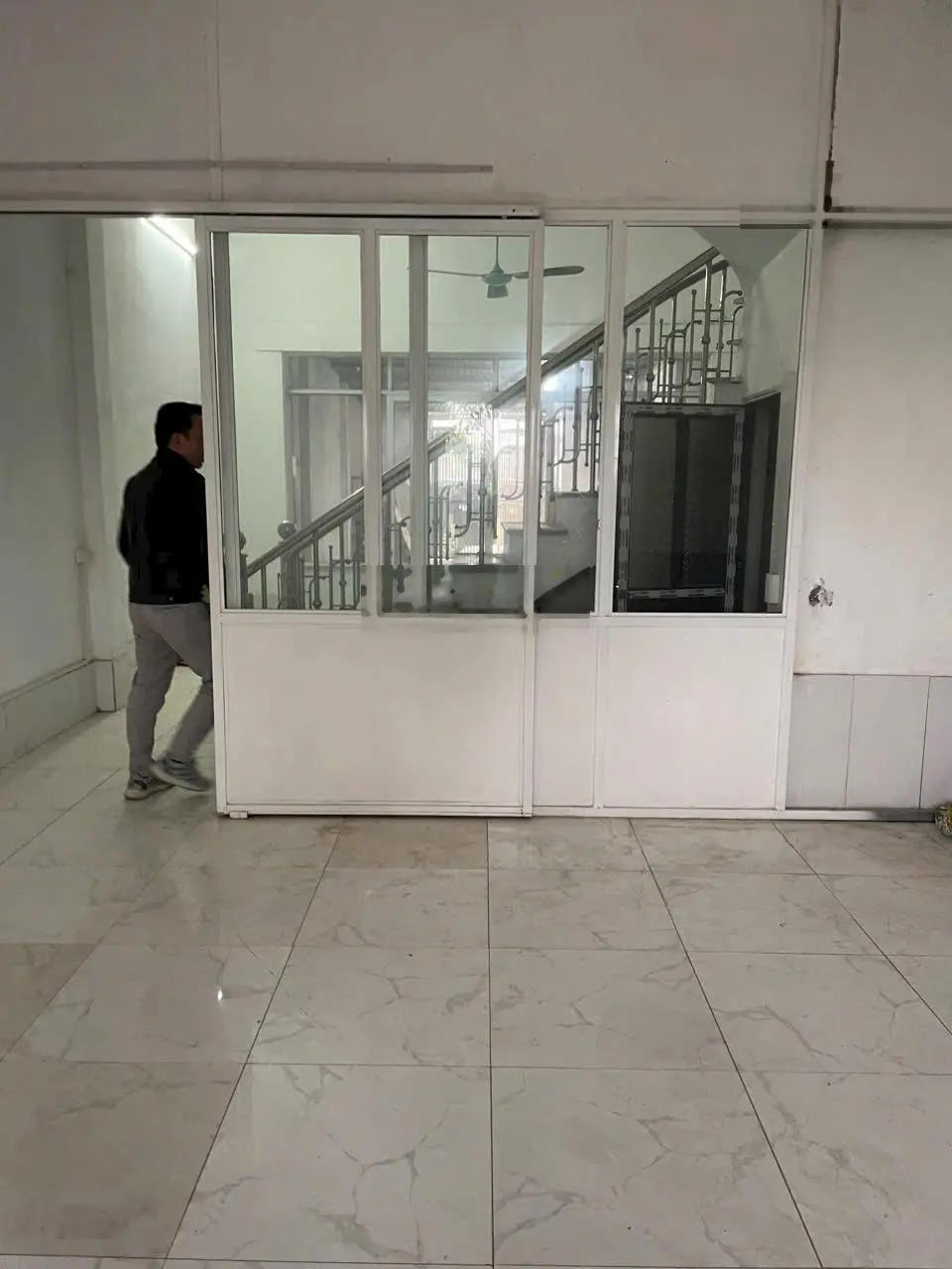 Bán nhà riêng tại Đường 421B, thị trấn Quốc Oai, Quốc Oai, Hà Nội, giá ưu đãi 4,2 tỷ, 100m2