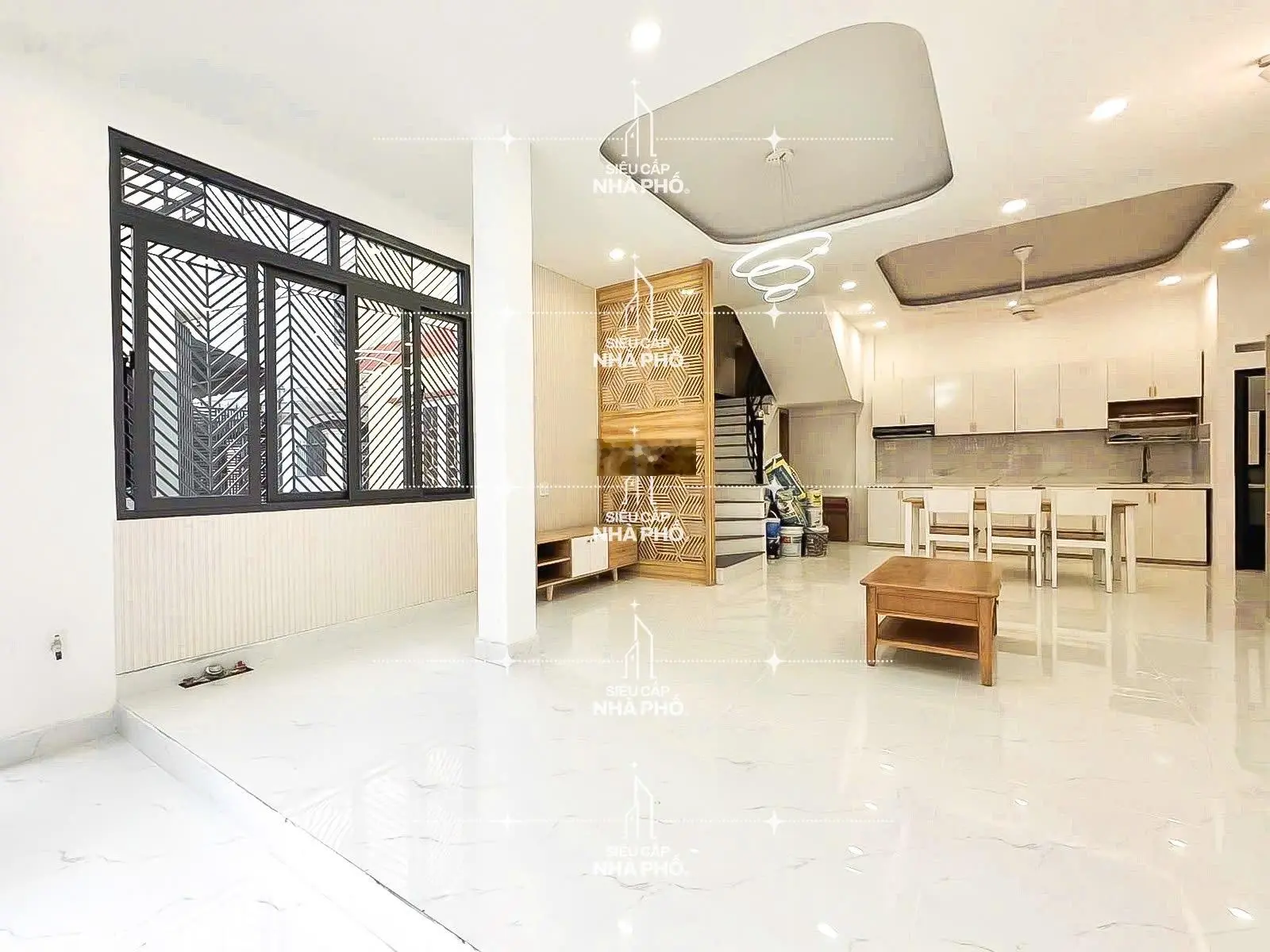 Cực đỉnh tại Thích Quảng Đức, Phú Nhuận - Nhà Siêu đẹp full nội thất 64m2 - 4 tầng - nở hậu