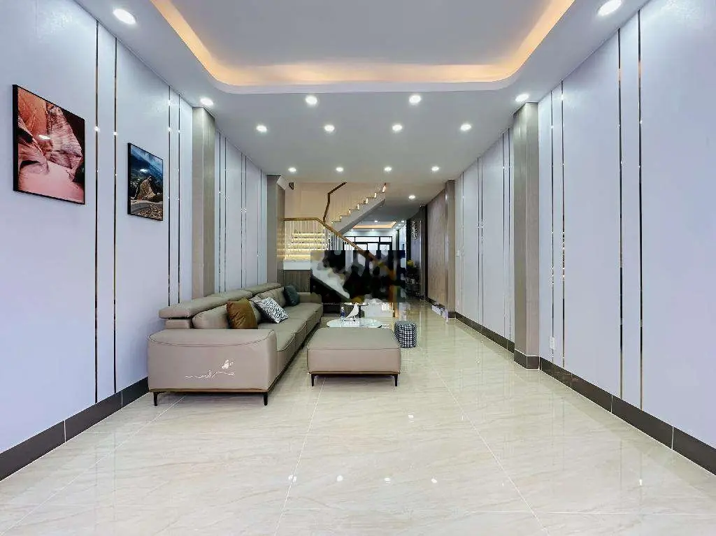 Mặt Tiền Khu Tên Lửa - Full Nội Thất- 4.2 x 22.7 m - 95m2- 3 Tầng