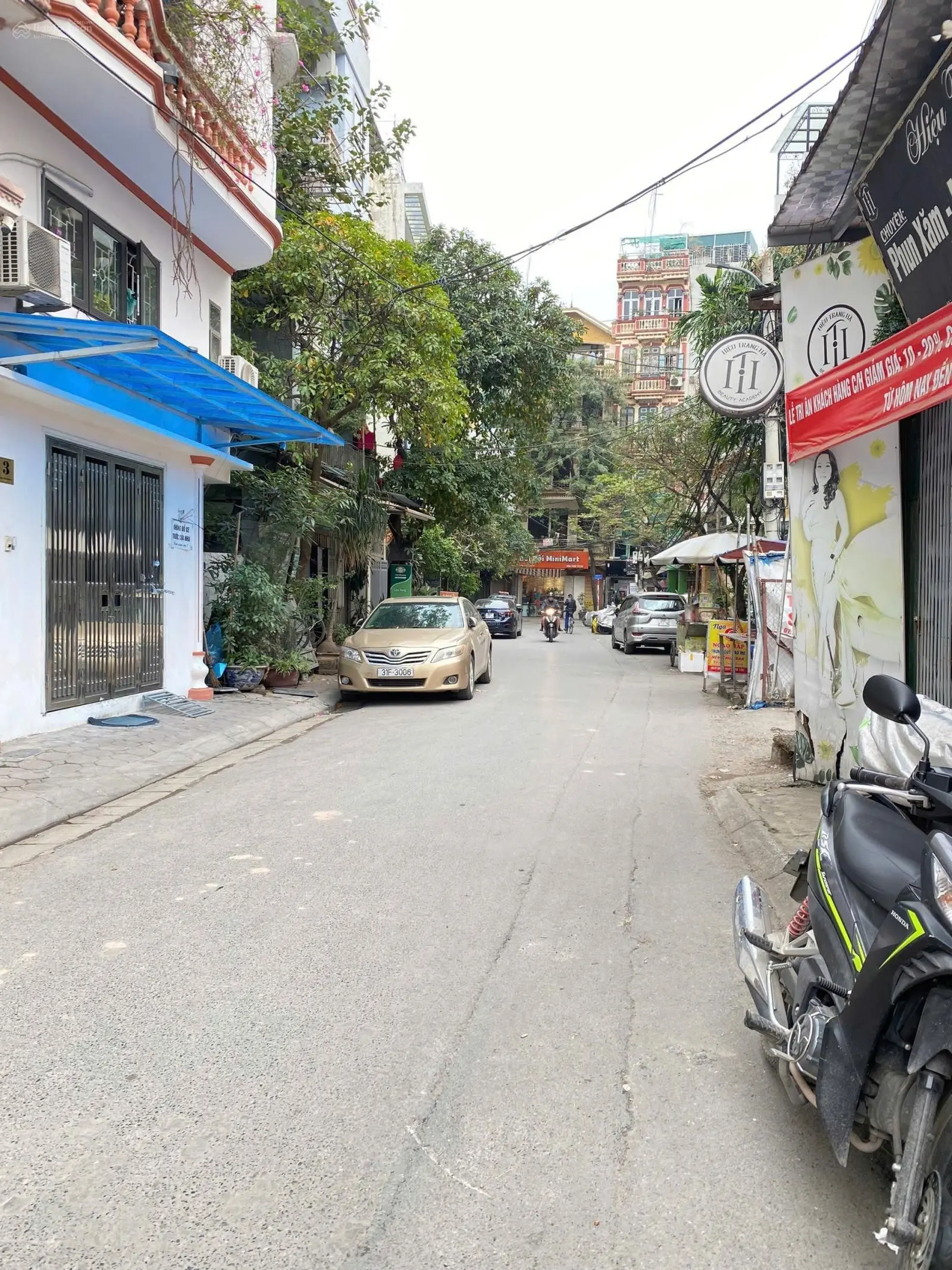 Cực hiếm giá đầu tư hoàng hoa thám ngõ thông rộng gần ô tô dt 70m*4 tầng giá chỉ 12 tỷ