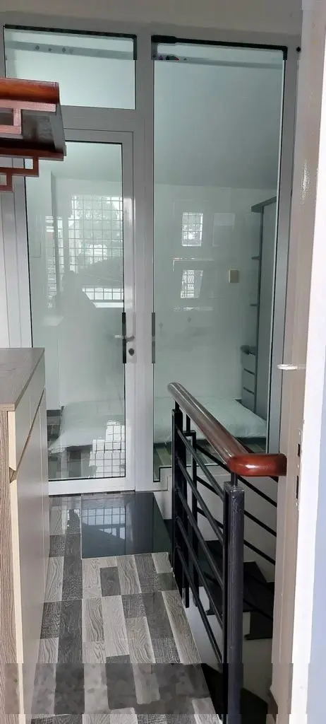 NHỈNH 5 TỶ NHÀ ĐẸP 4 TẦNG,NGANG 3 DÀI 8 ,HXH ,SÁT MẶT TIỀN TRẦN BÌNH TRỌNG QUẬN 5