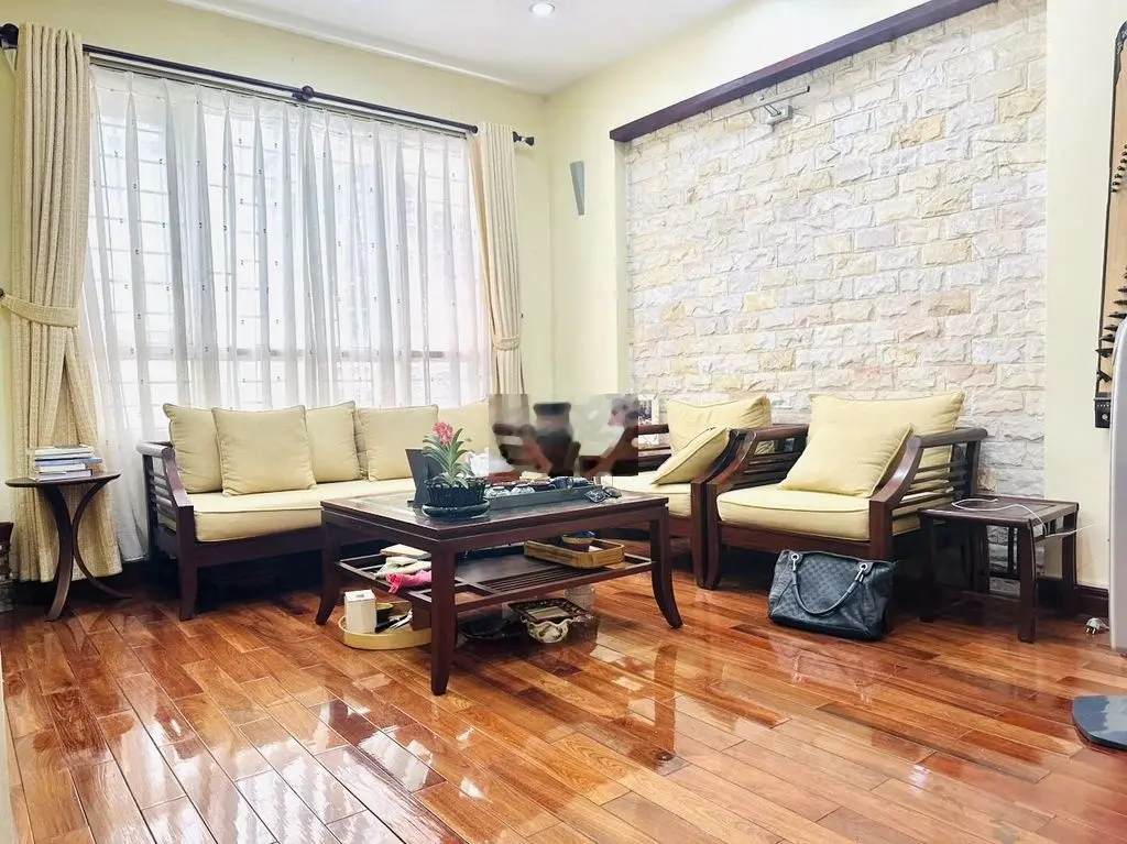 Bán nhà Đội Cấn 2 mặt ngõ- Giang Văn Minh- 40m2 4 tầng- MT 4.8 m-10 Tỷ
