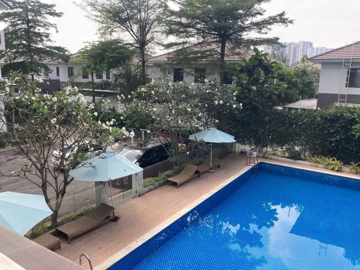 Khu Compound 13 căn biệt lập. Nhà phố VIP ngang 7m x 15m. Liền kề Global City