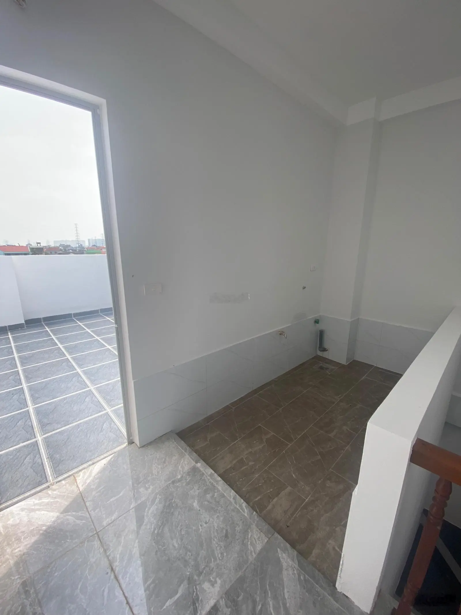 BIỆT THỰ LIỀN KỀ VIEW HỒ. 65m2 .5,x Tỷ ,2 MẶT ĐƯỜNG TRƯỚC SAU VÀO NHÀ ,GARA Ô TÔ RỘNG RÃI