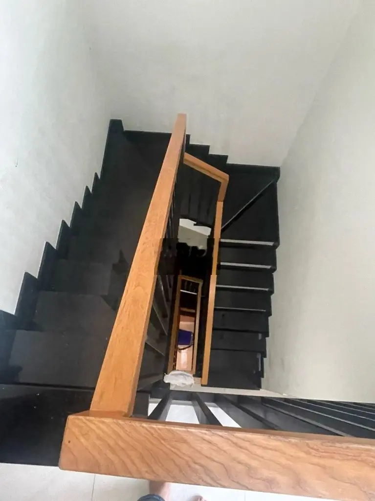 Tân Bình, 53m2, 4 Tầng BTCT, 5PN, Sổ đẹp hoàn công đủ, gấp bán
