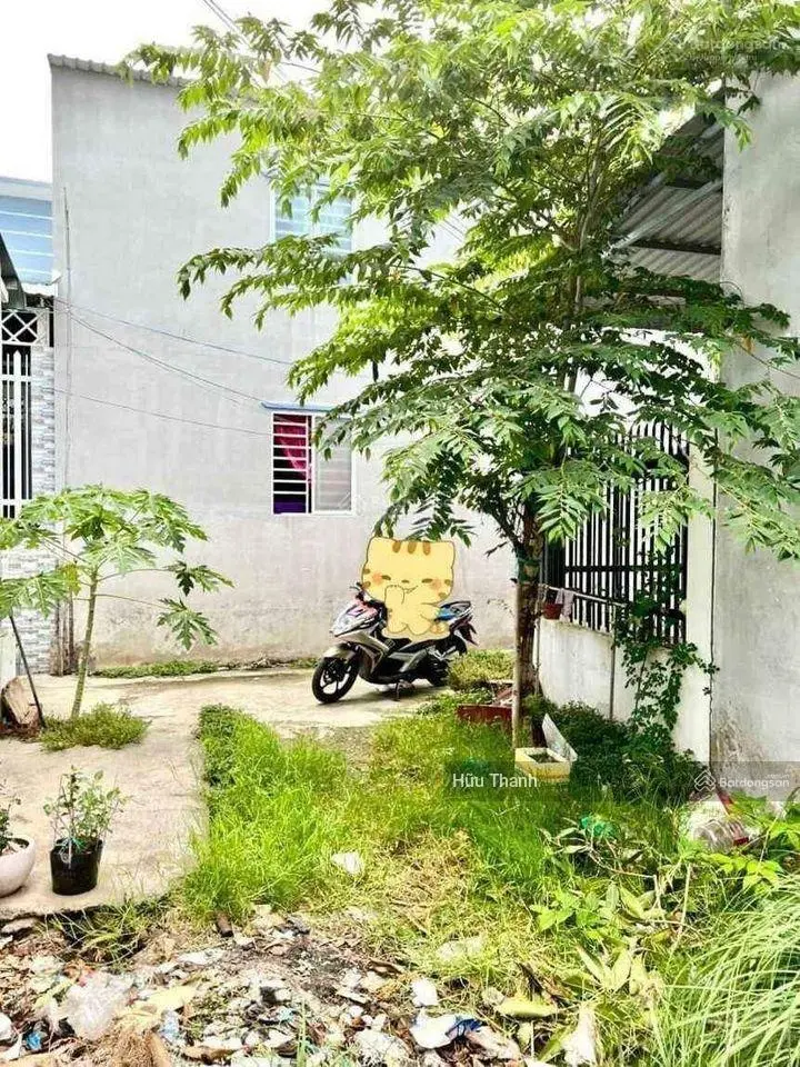 Đất ngay sau lưng chợ Bình Chánh, đường Huỳnh Văn Trí, xã Bình Chánh, 93m2. SHR/TC. 0937 809 ***